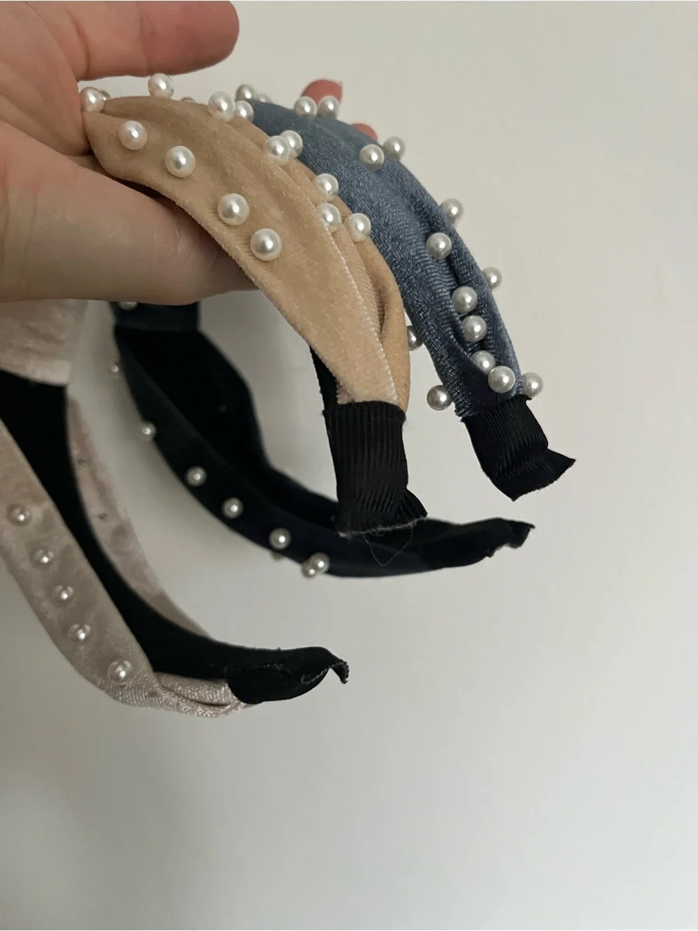 N/A knotted velvet